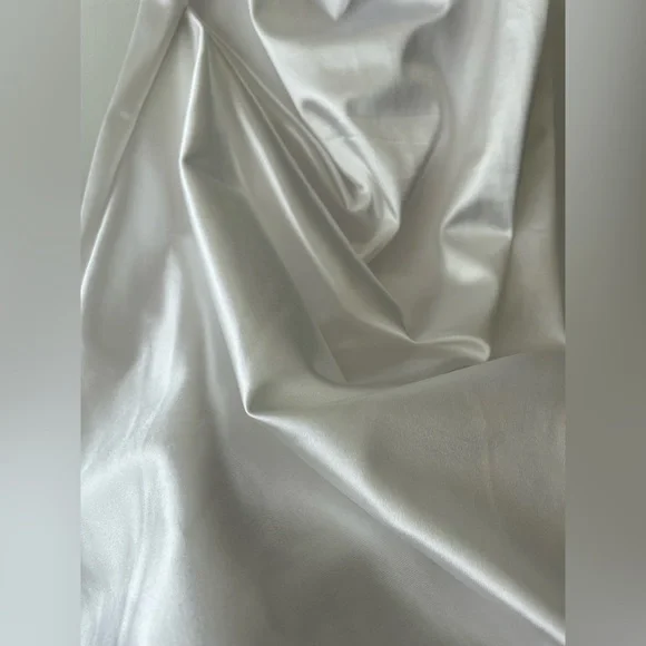 NWOT. Party/cocktail dress - Picture 3 of 3